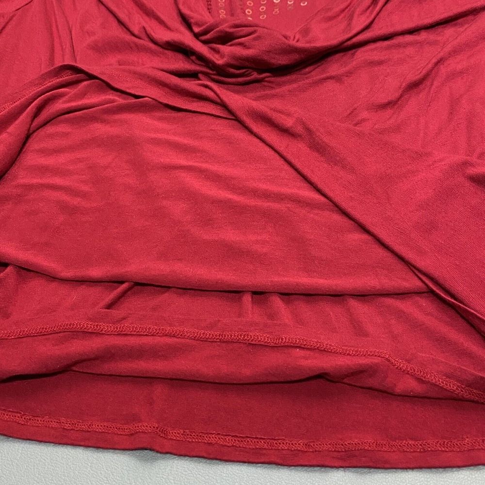 Catherines Women’s 2X Red Sequin Drape Neck Layered Look Stretch 3/4 Sleeve Top - Picture 4 of 8